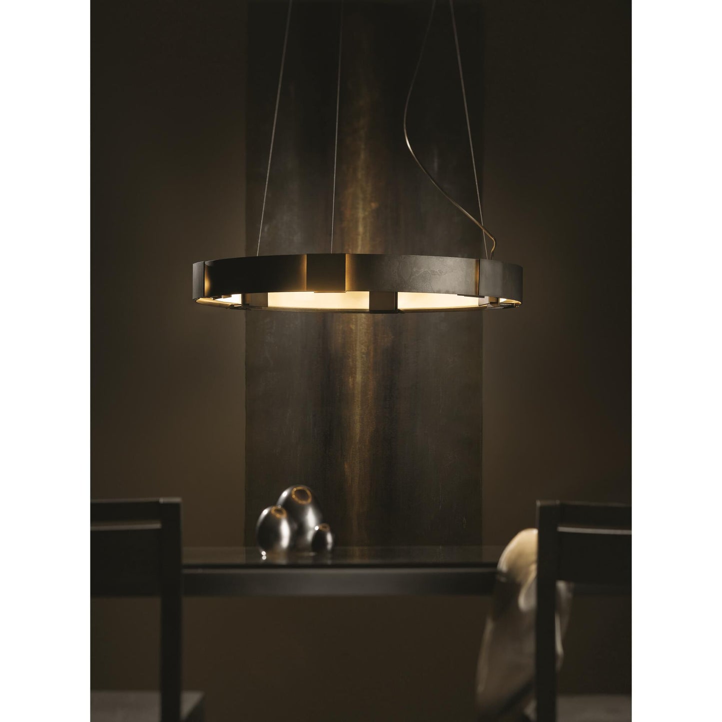 Hubbardton Forge Aura 28 Inch Large Pendant Cp18690