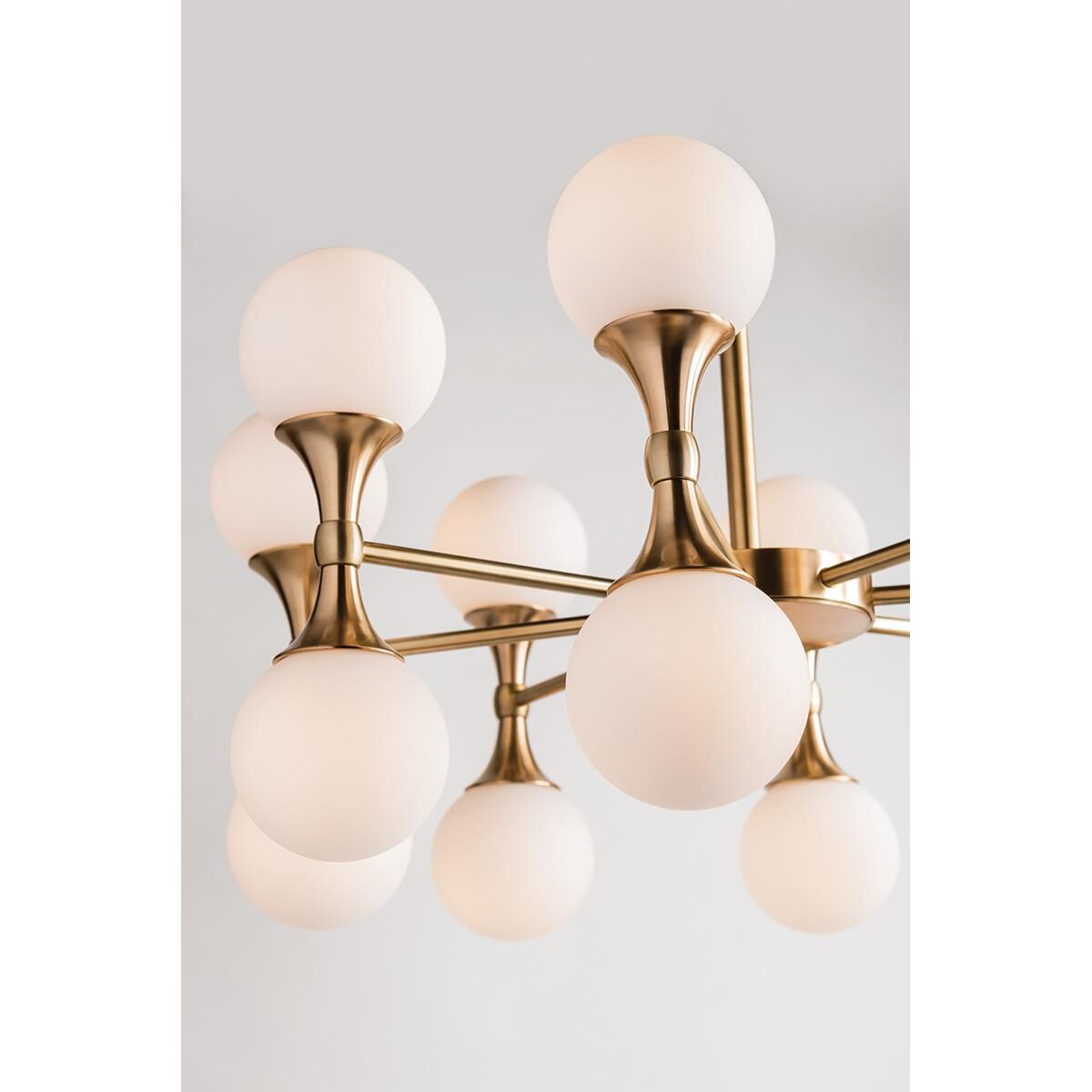 Hudson Valley Lighting Astoria 27 Inch Chandelier Cp52573