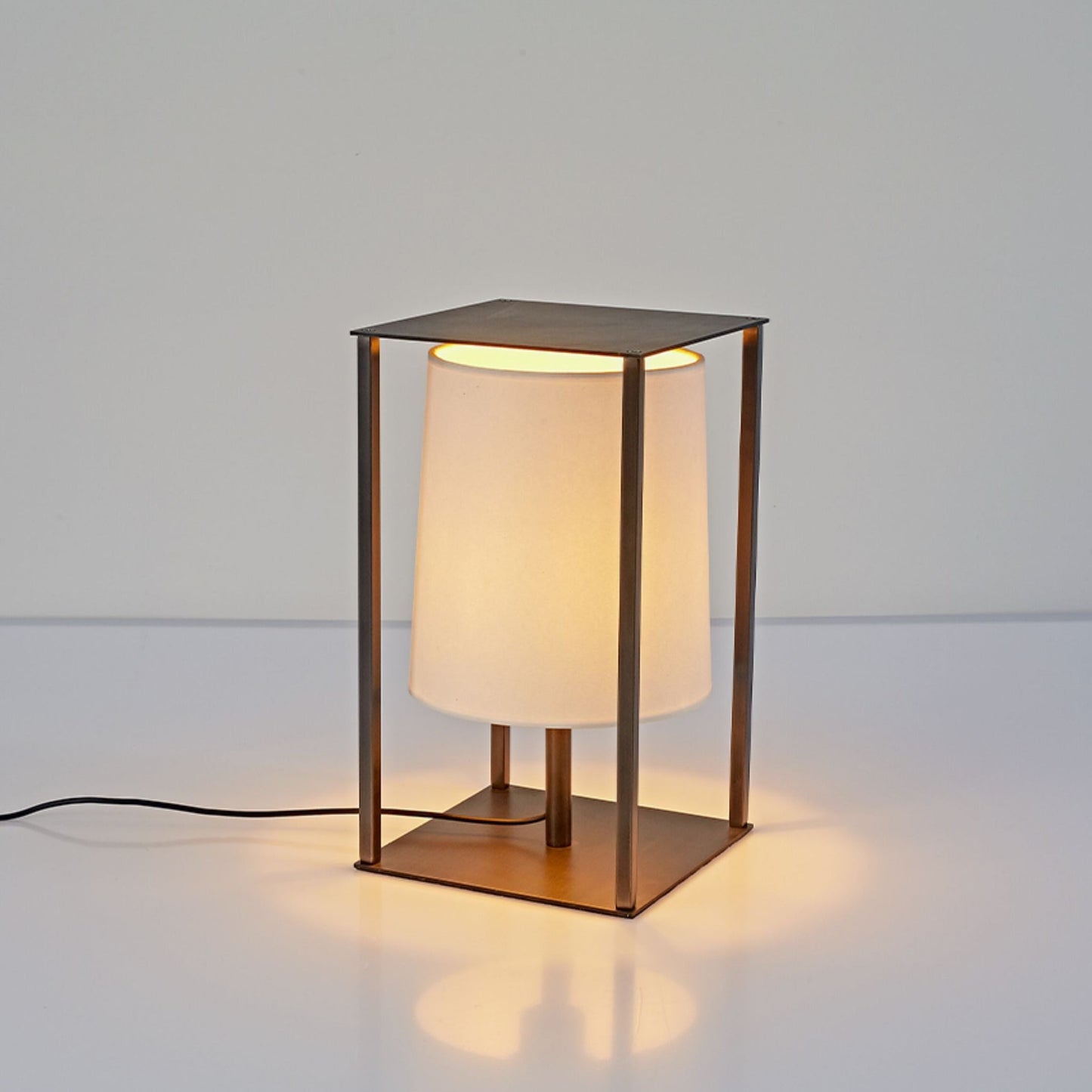 Industrial Cage Frame Table Lamp
