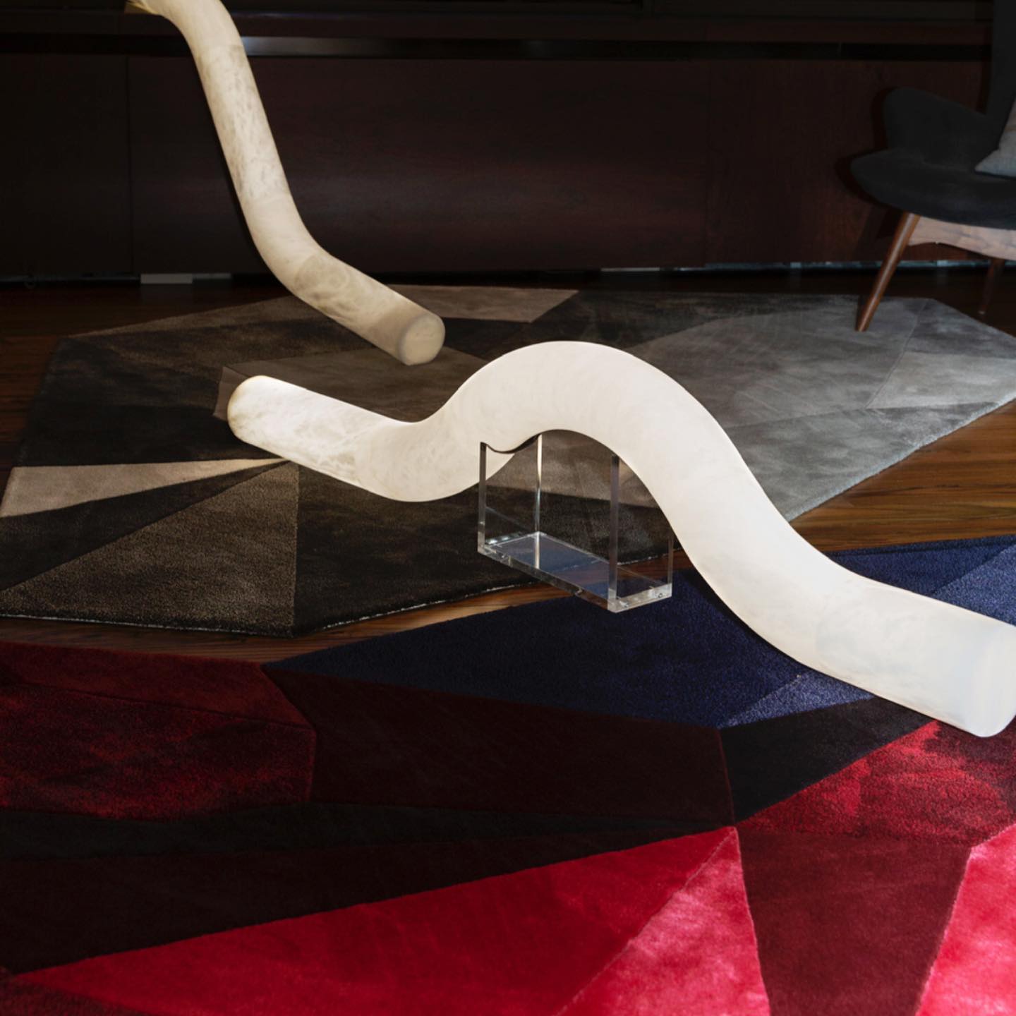 Streamlined Alabaster Pendant Lamp