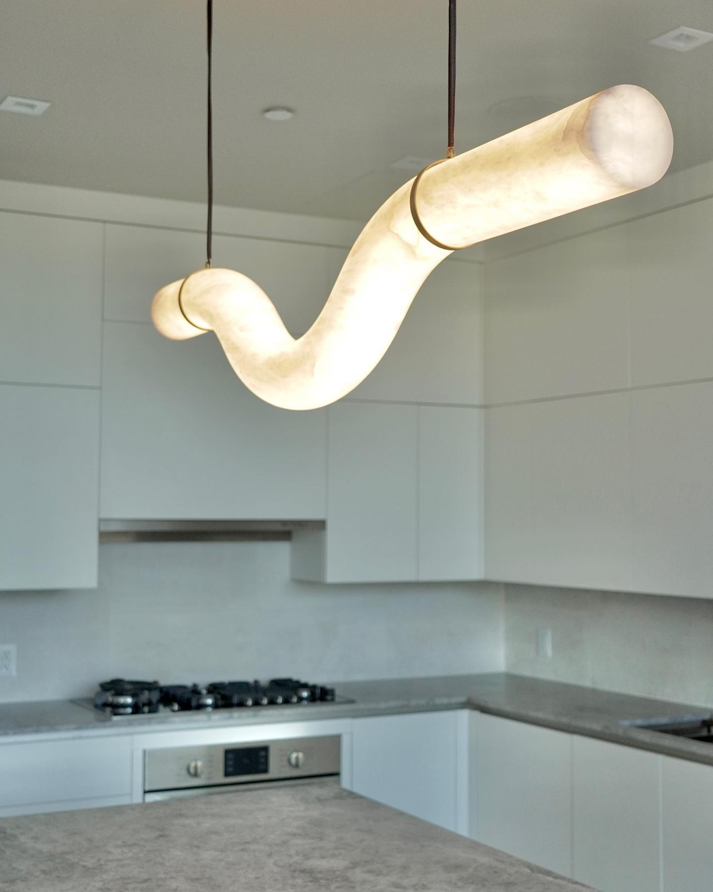 Streamlined Alabaster Pendant Lamp