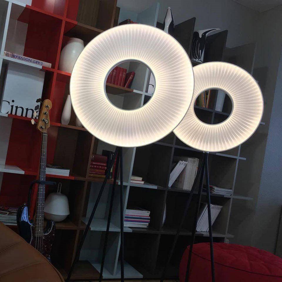 Iris Floor-mounted Lamp Floor Lamp