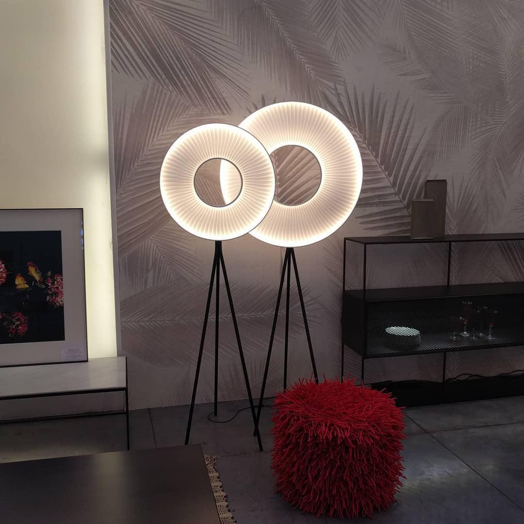 Iris Floor-mounted Lamp Floor Lamp