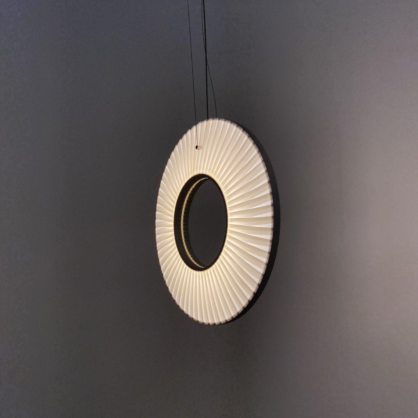 Iris Houselight Pendant Lamp