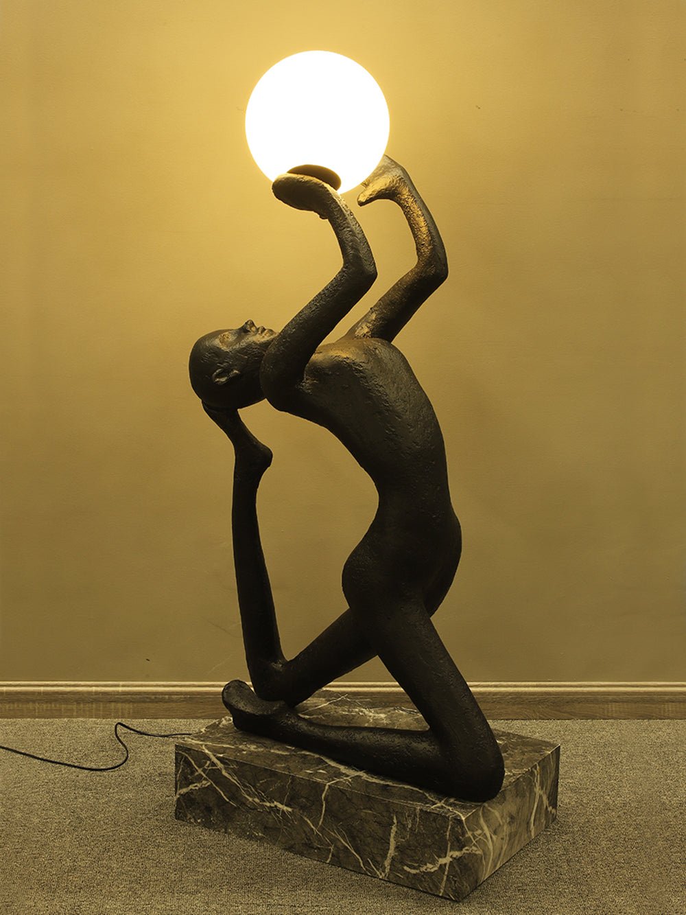 Isadora Sculpture Floor-standing Lamp Floor Lamp