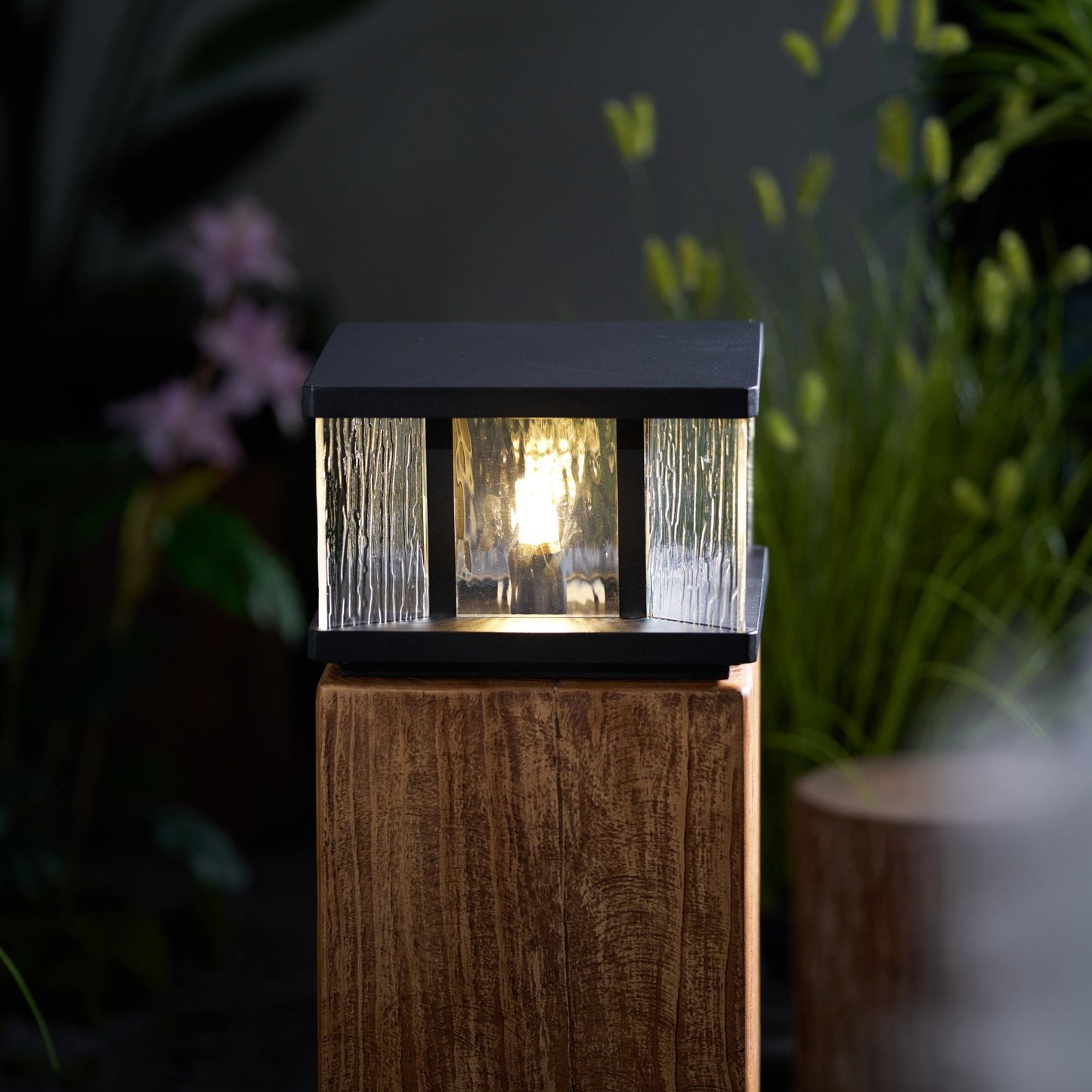 Stratos Square Outdoor Light