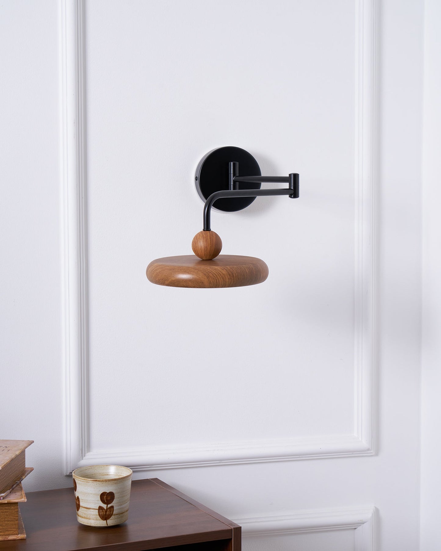 Karlin Wall Light