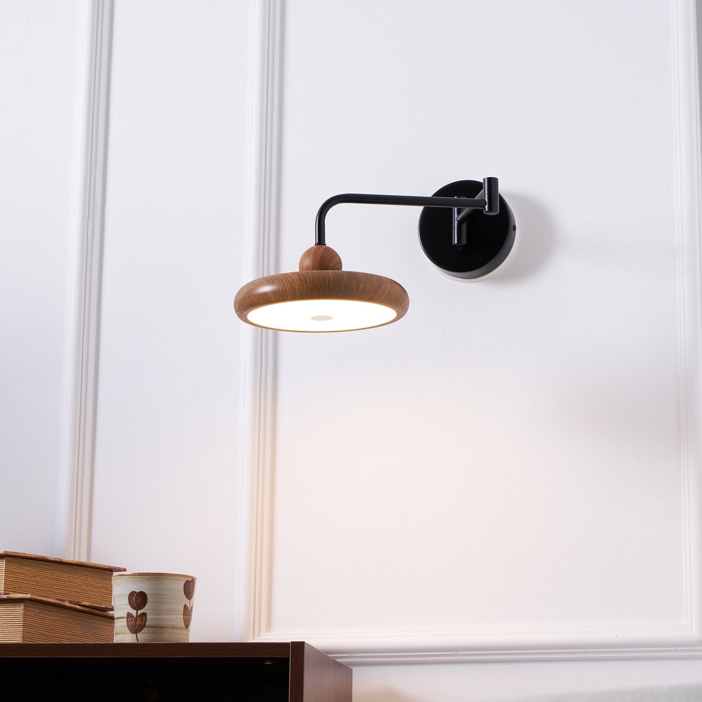 Karlin Wall Light