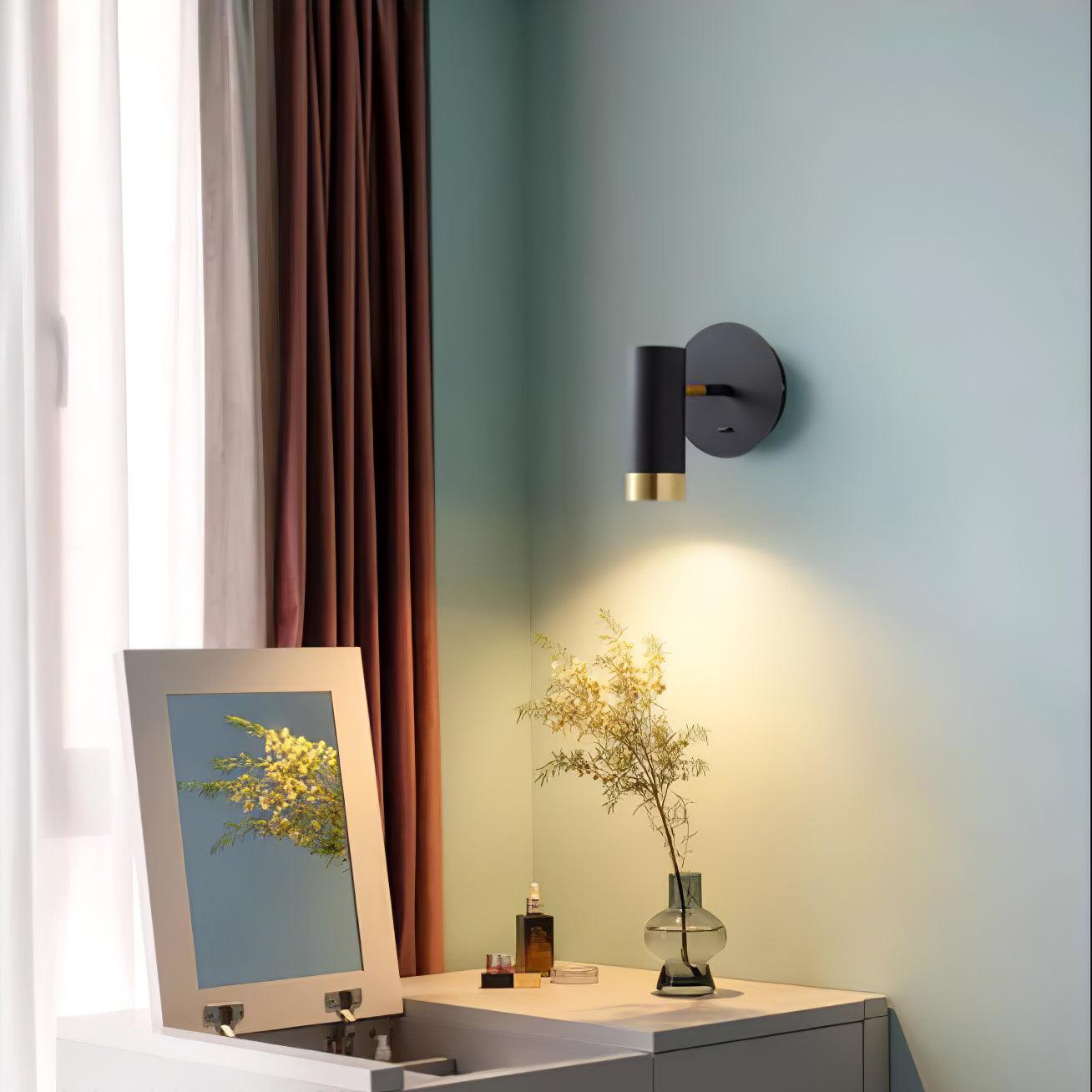 Karpo Wall-mounted light Wall Lamp