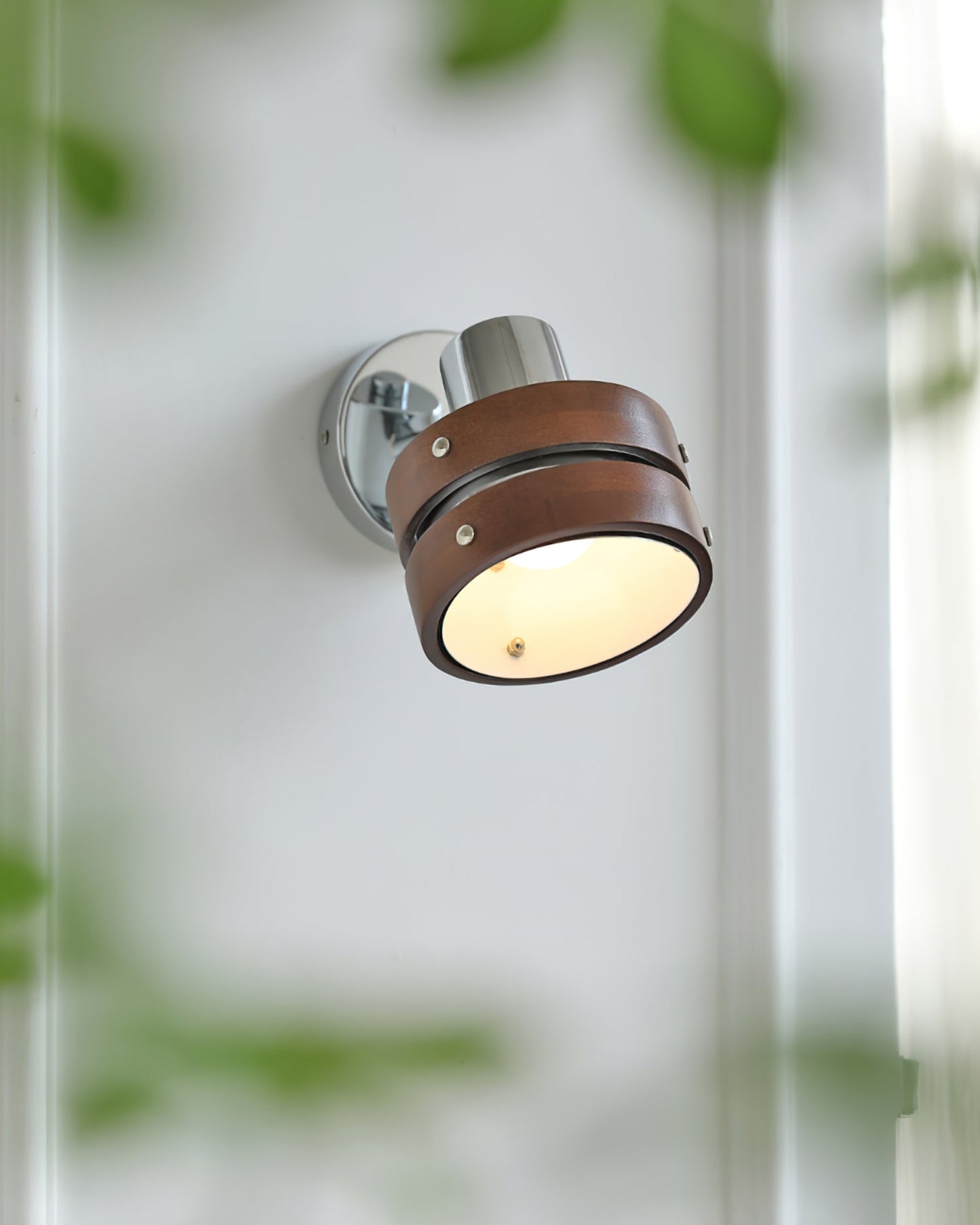 Karry Wall Lamp