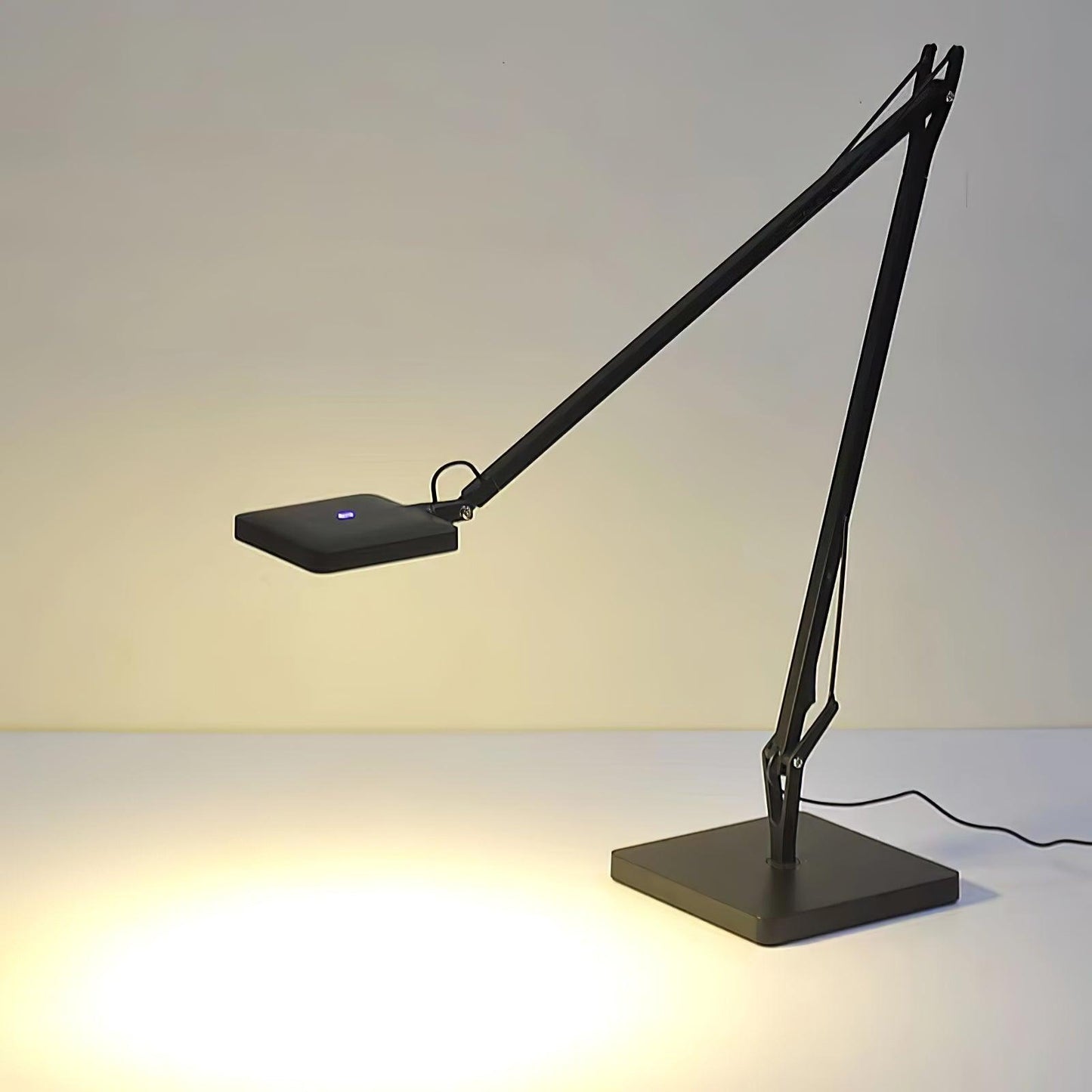 Edge Side table lamp Table Lamp