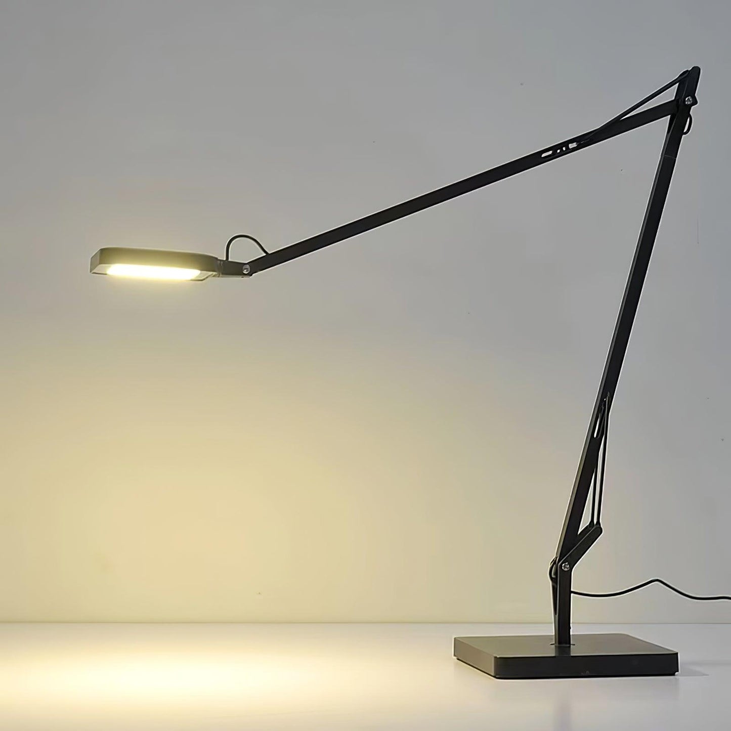 Edge Side table lamp Table Lamp