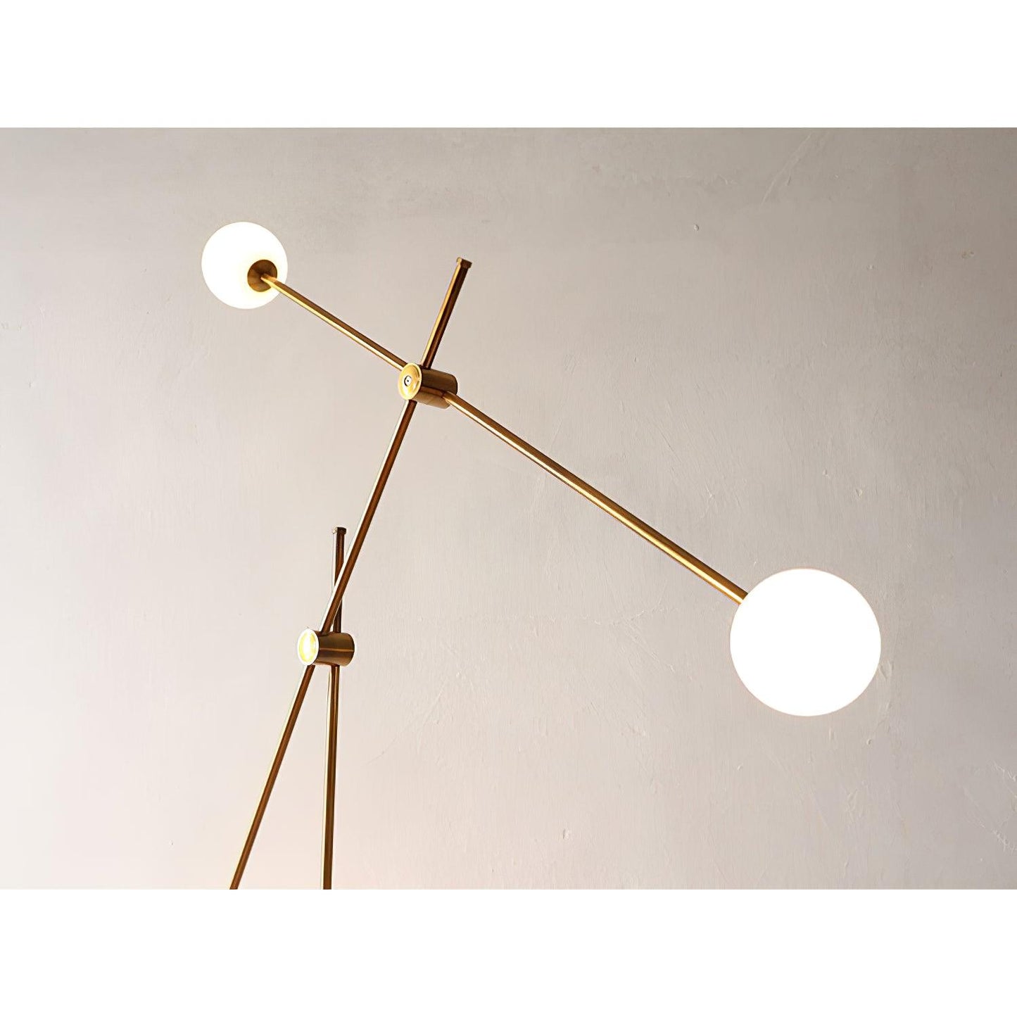 Kemi Floor Lamp