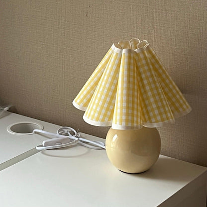 Kicsi Knife Pleat Nightstand lamp Table Lamp