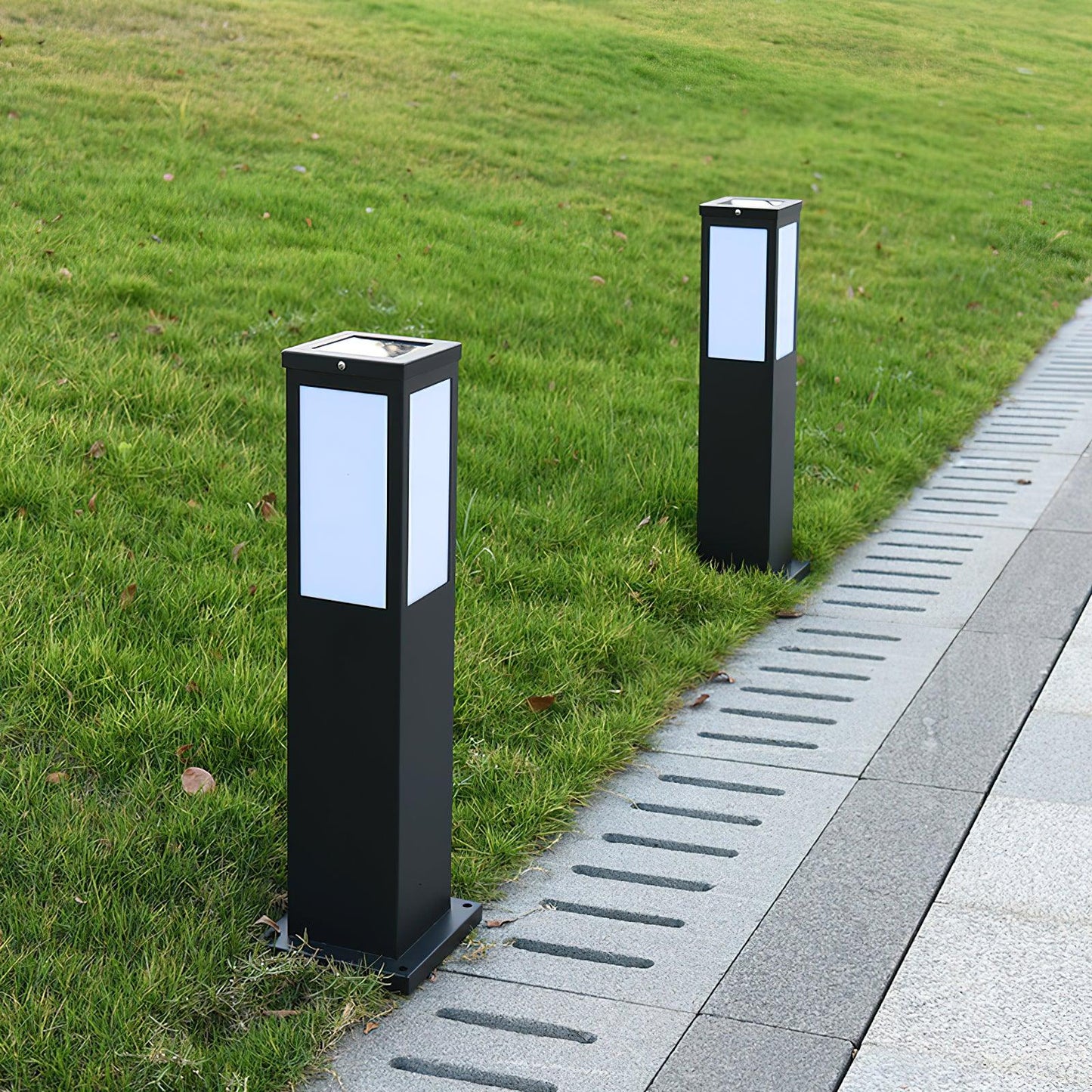 Kuzco Bollard Solar Outdoor Light