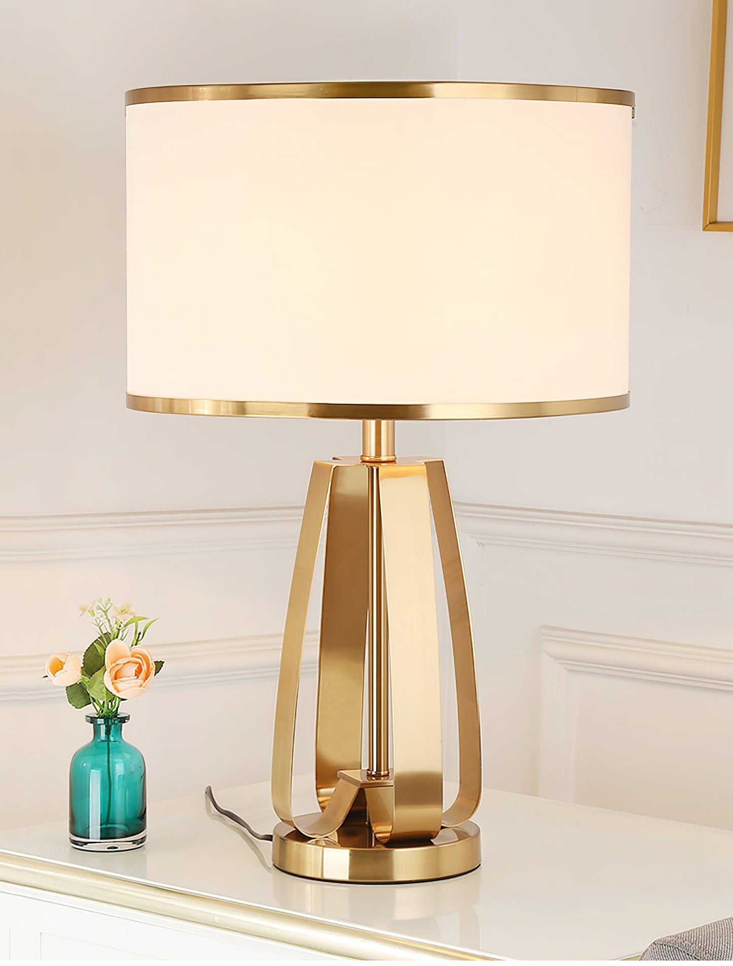 Laila Task lamp Table Lamp