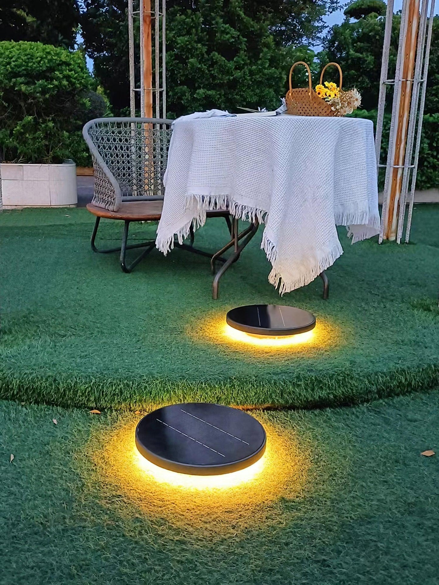 Lawn Nails Architectural light Outdoor Light