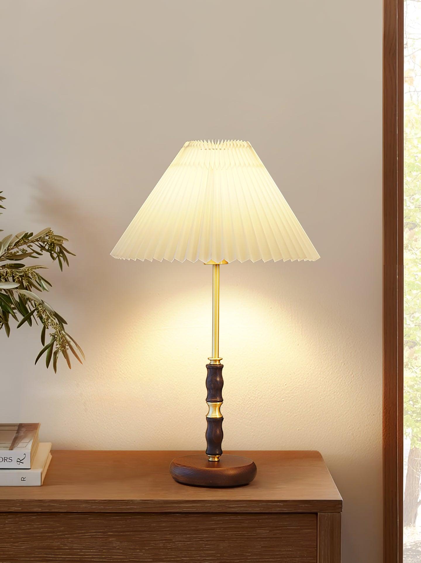 Le Klint Accent lamp Table Lamp