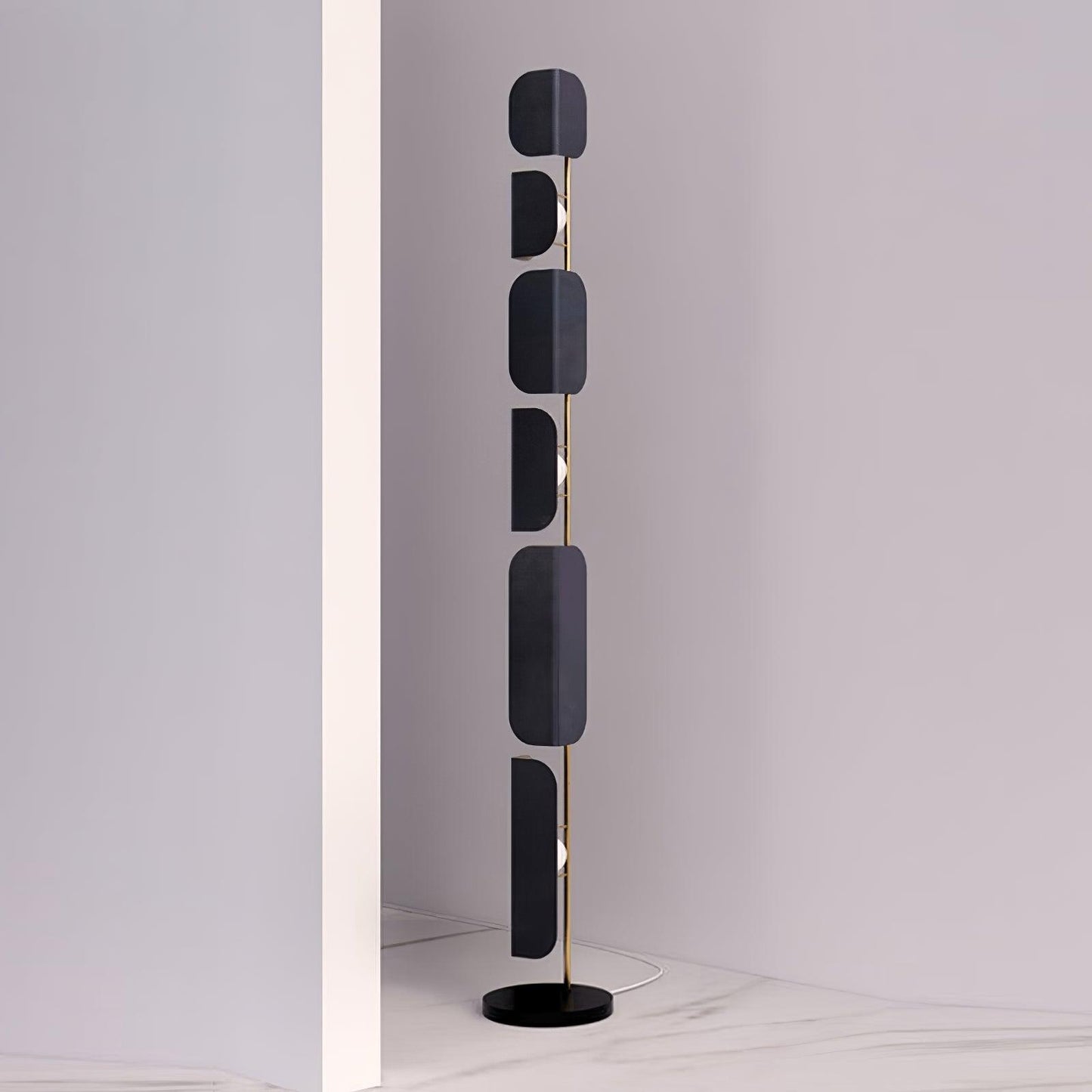 Leagan Floor Lamp