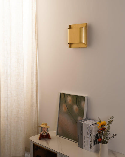 Leclerc Brass Wall Lamp