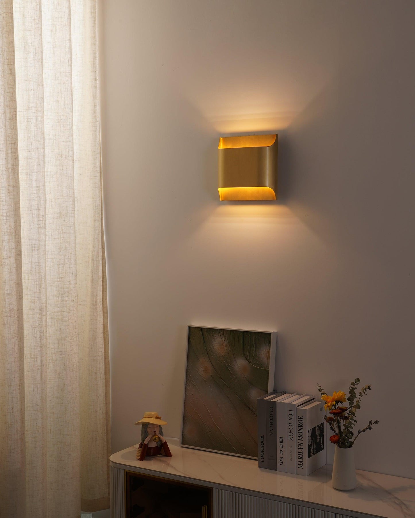 Leclerc Brass Wall Lamp