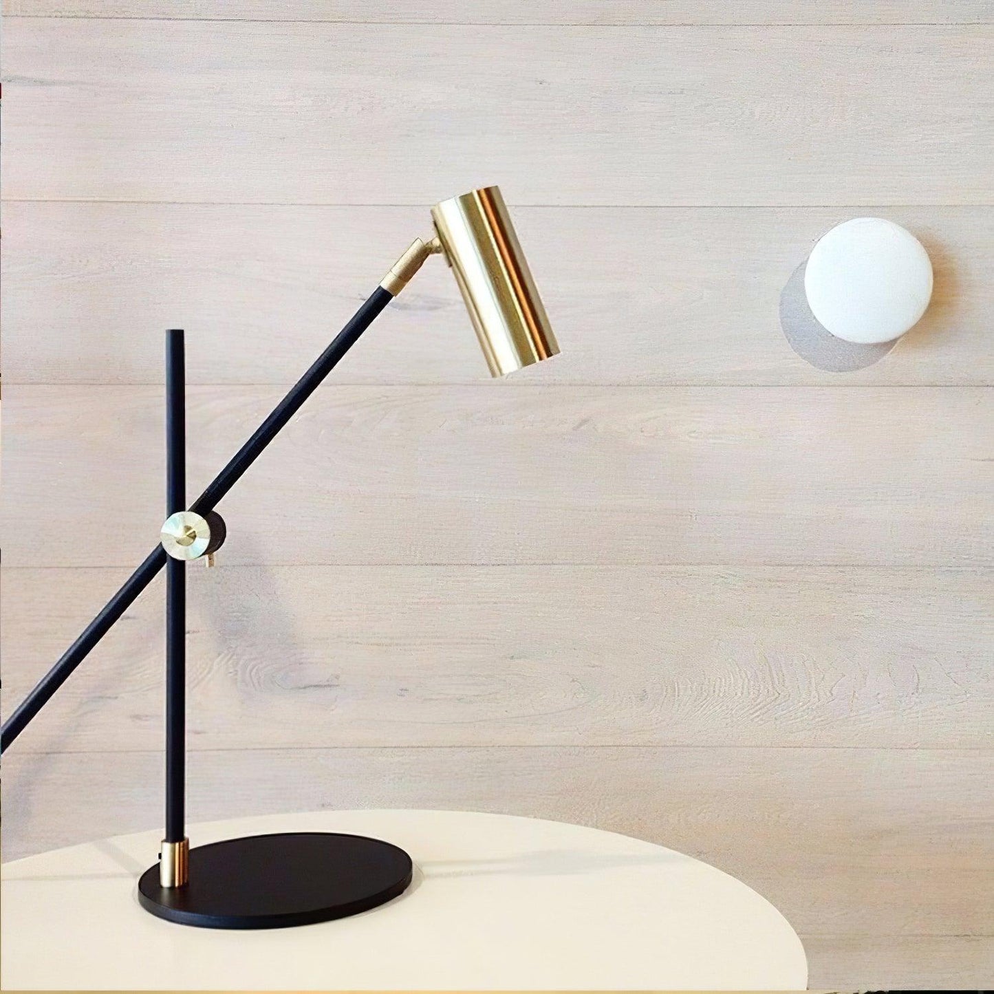 Lektor Nightstand lamp Table Lamp