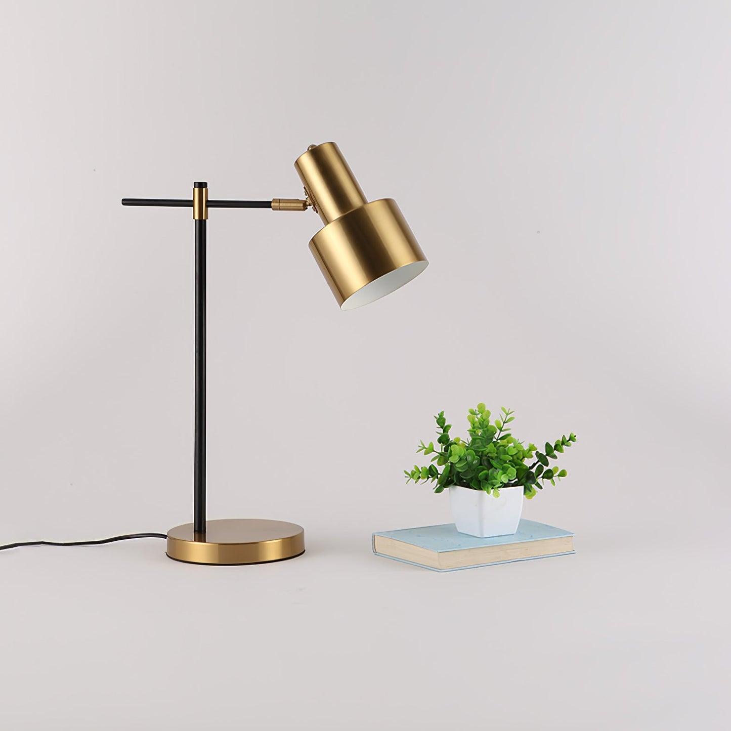 Lento Bedside lamp Table Lamp