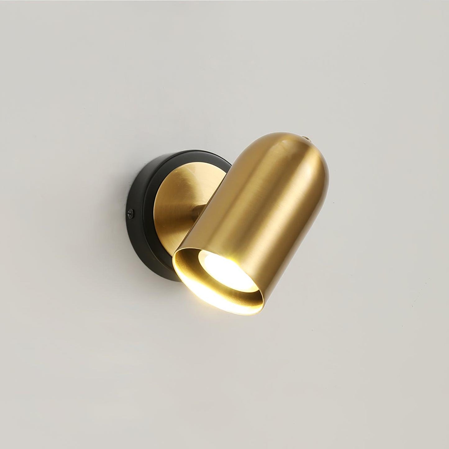 Leonardo Gold Wall light Wall Lamp