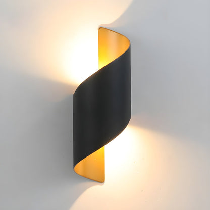 Lila Bracket light Wall Lamp