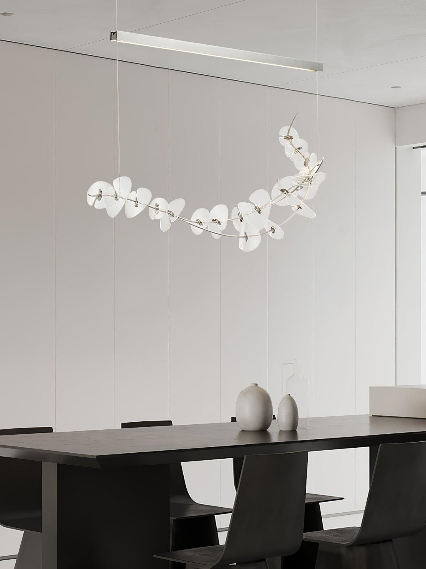 Lily LED Houselight Pendant Light