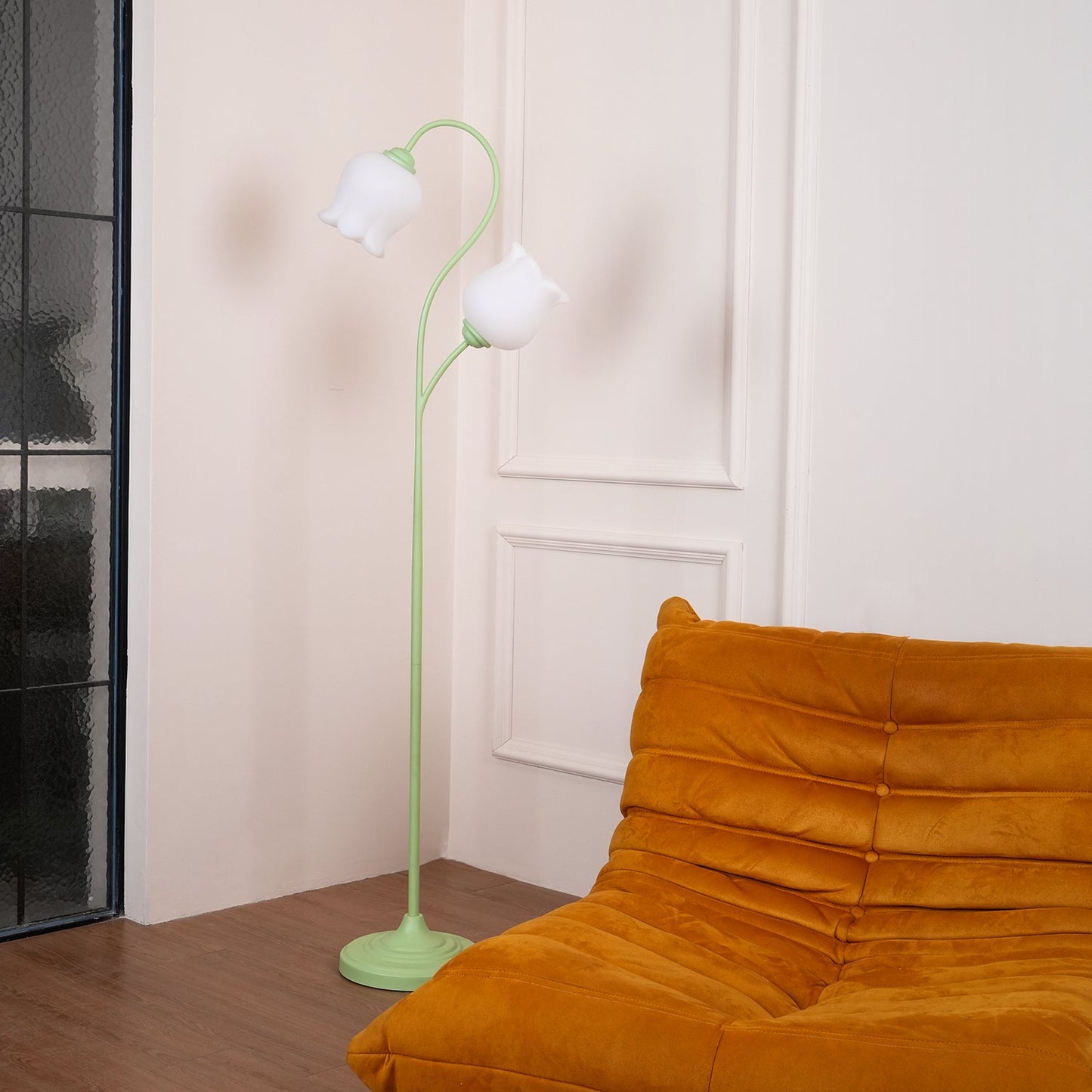 Lilium Tall Lamp Floor Lamp