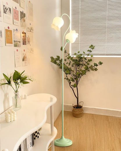 Lilium Tall Lamp Floor Lamp