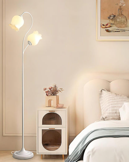 Lilium Tall Lamp Floor Lamp