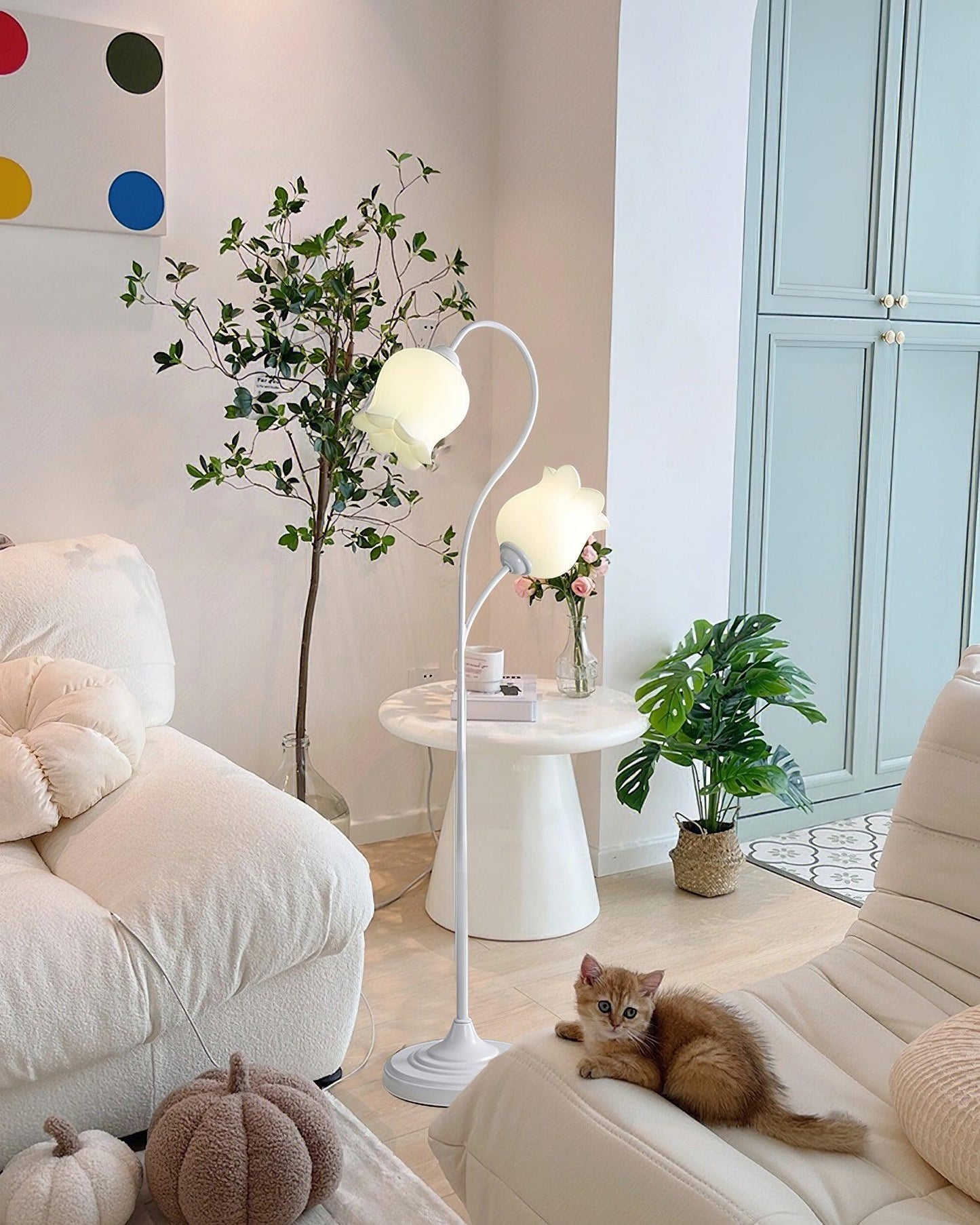 Lilium Tall Lamp Floor Lamp