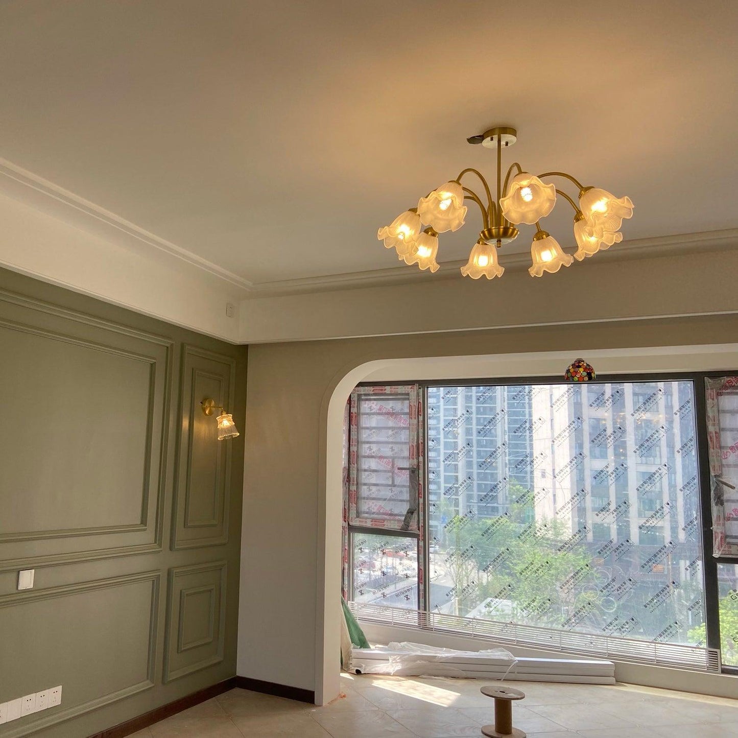 Lily Candelabrum Chandelier