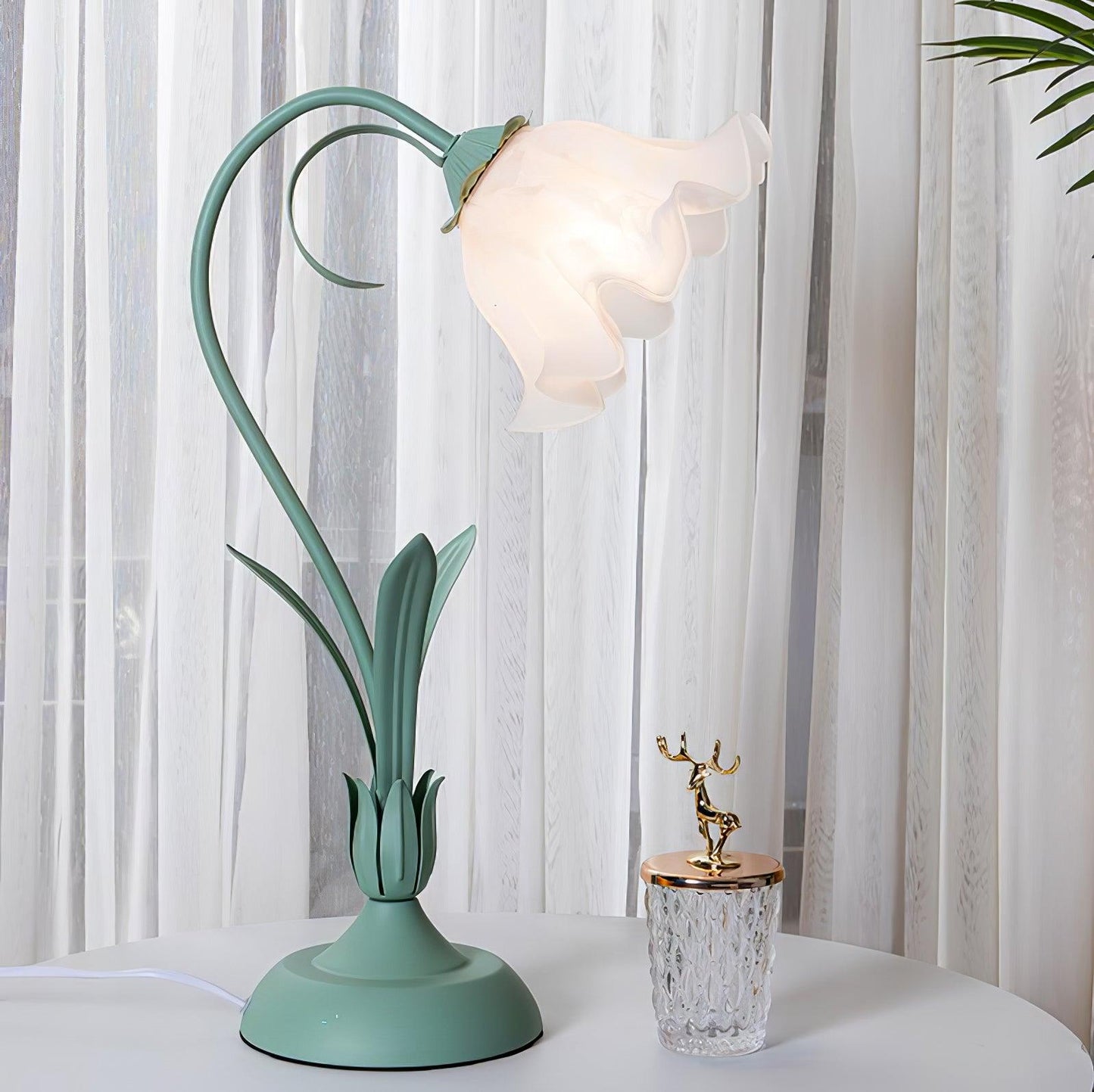 Lily of the Valley Bedside lamp Table Lamp