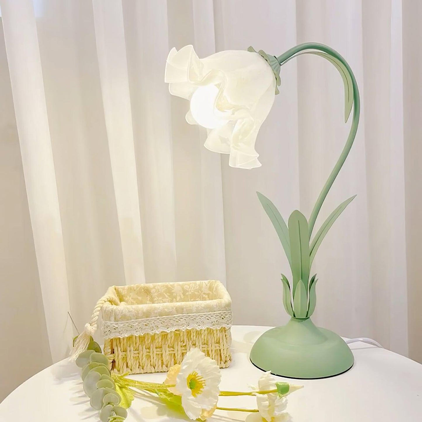 Lily of the Valley Bedside lamp Table Lamp