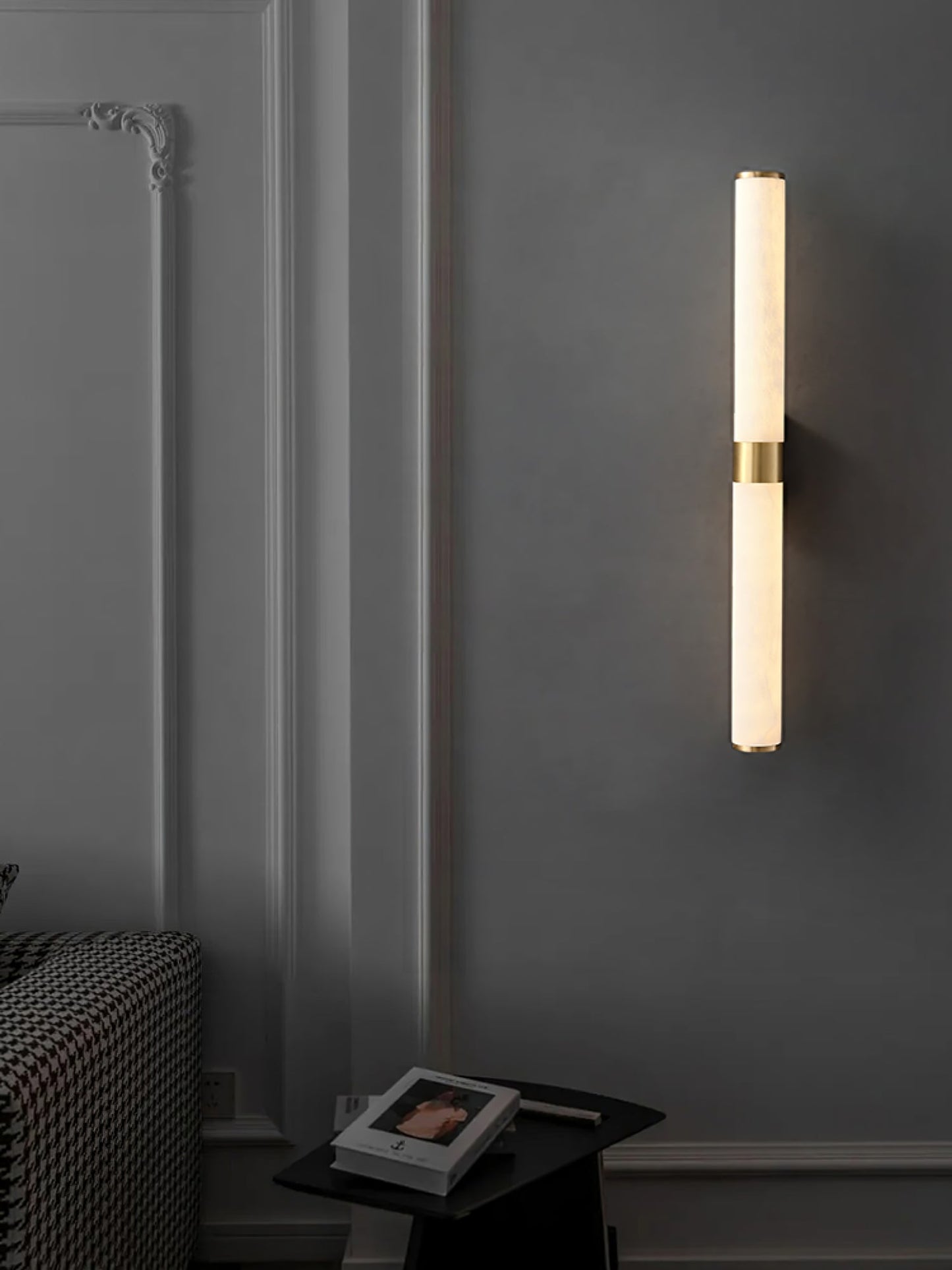 Line Alabaster Wall Light