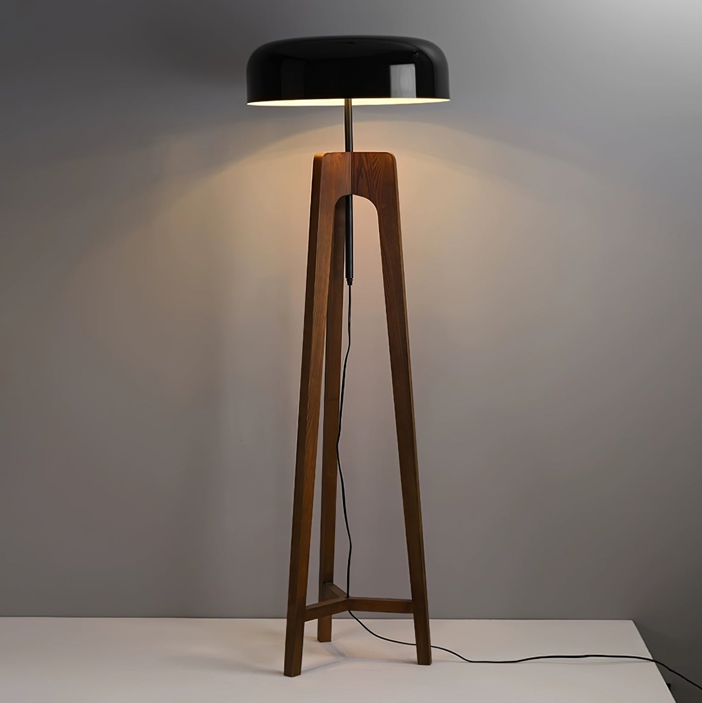 Linea Ambient Floor Lamp Floor Lamp