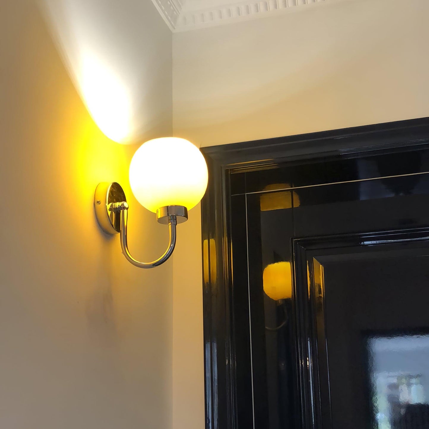 Loa Wall-mounted light Wall Lamp