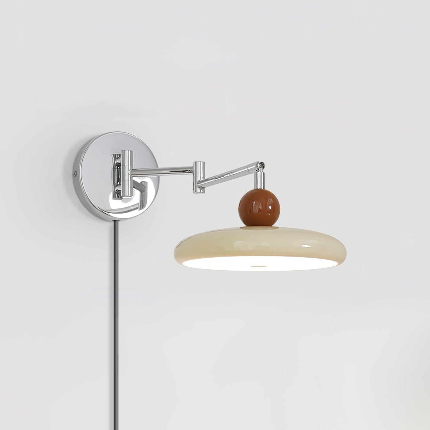 Lola Plug-in Wall Lamp