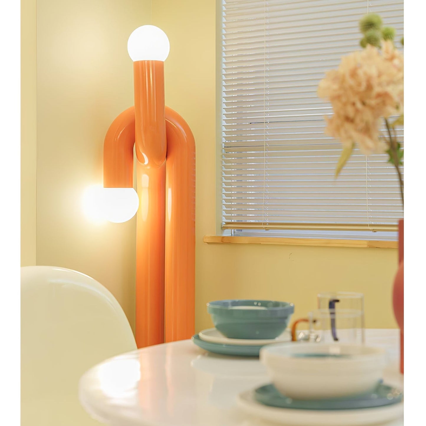 Loopi Floor Lamp
