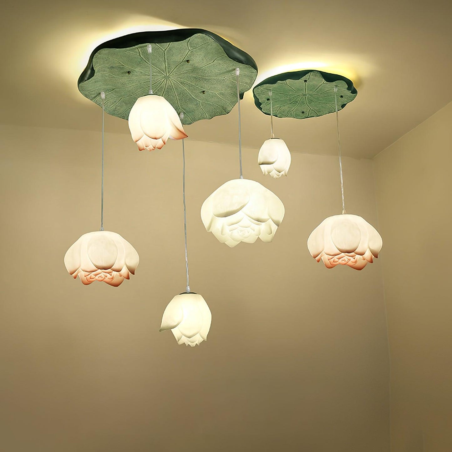 Lotus Pendant light Chandelier