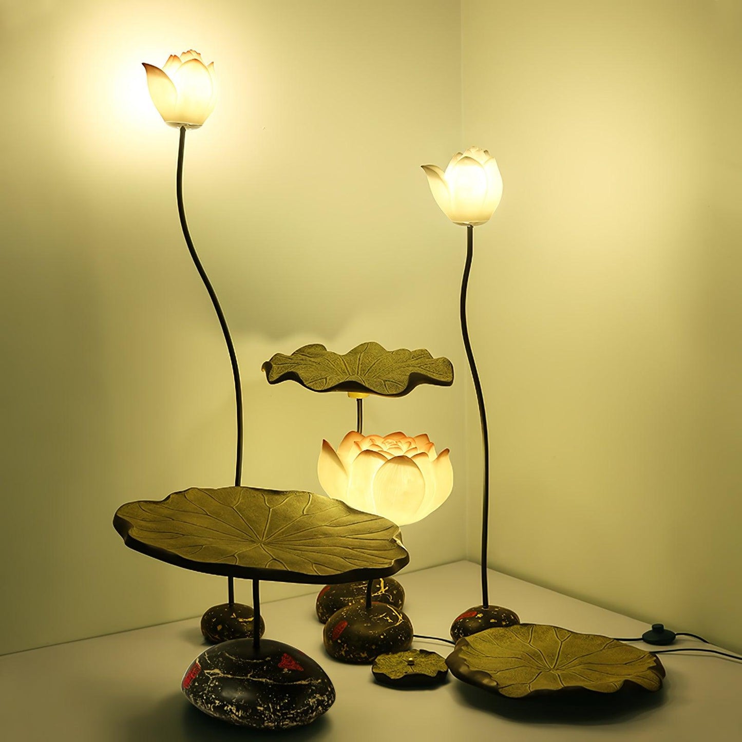 Lotus Tall Lamp Floor Lamp