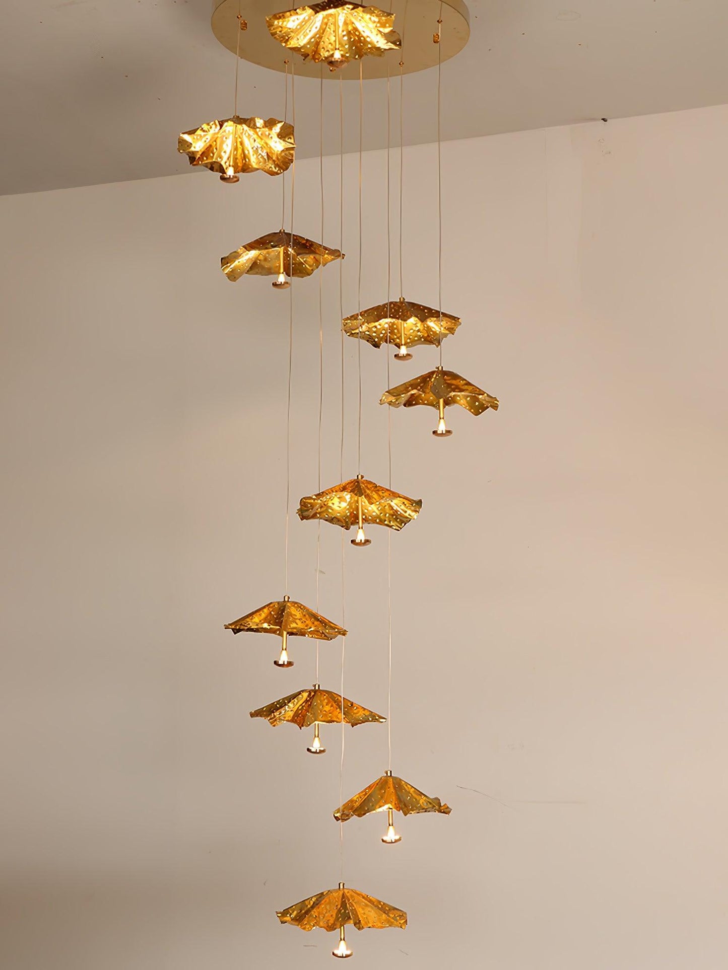 Livra Leaf Ceiling fixture Chandelier