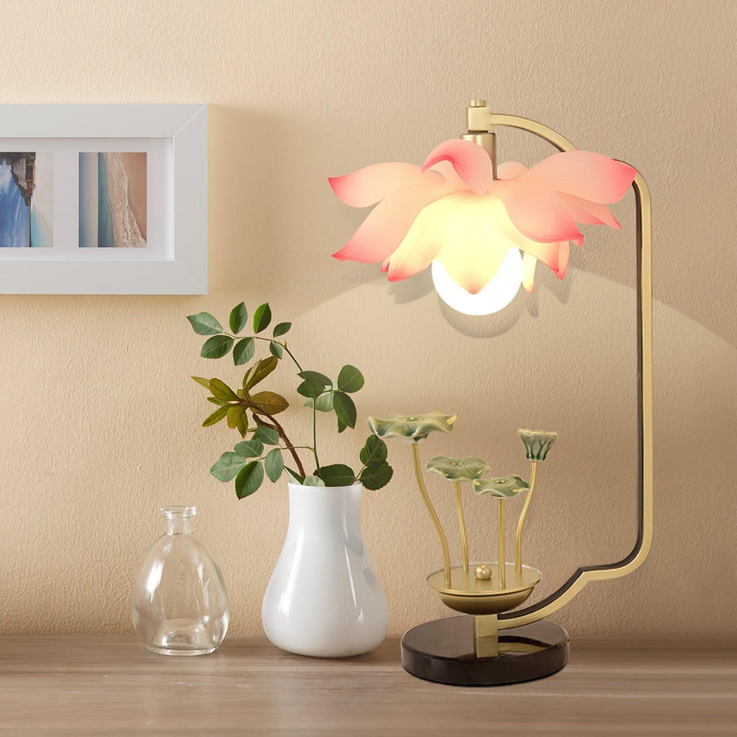 Lotus Table Lamp