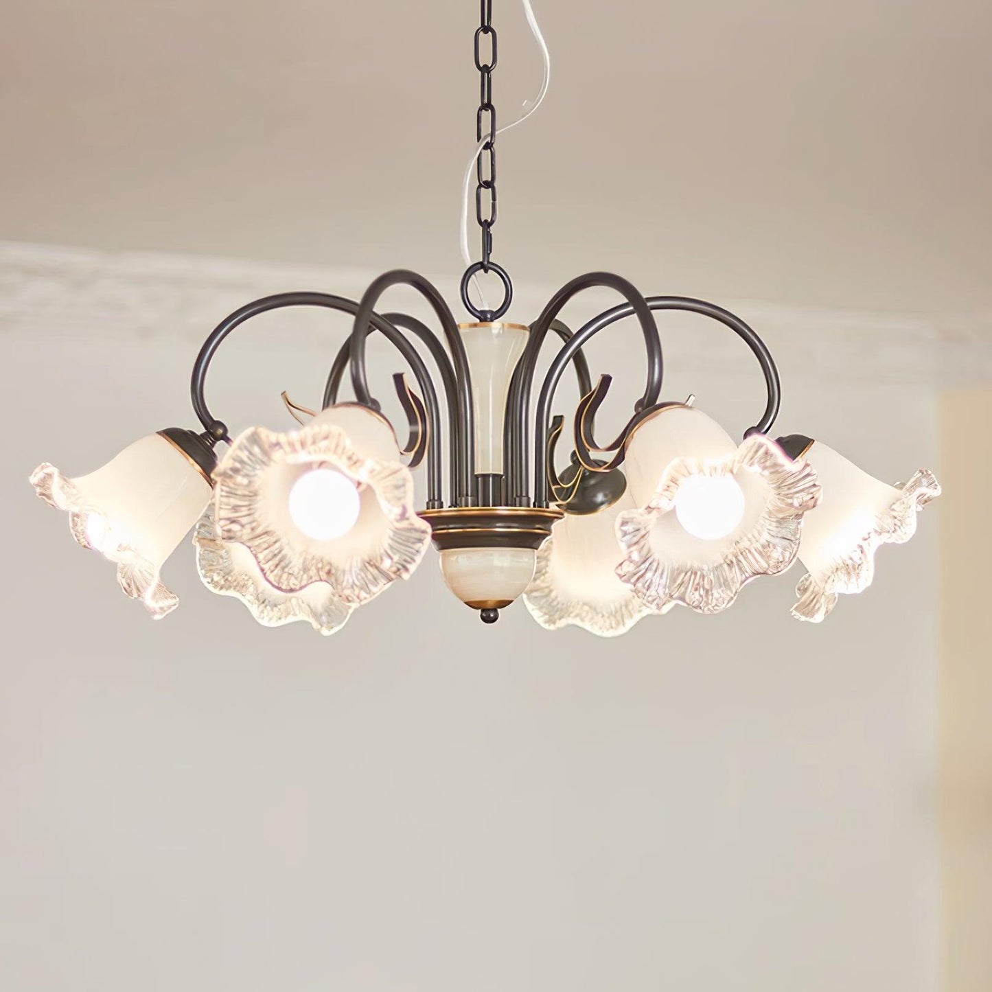 Luce Black Chandelier