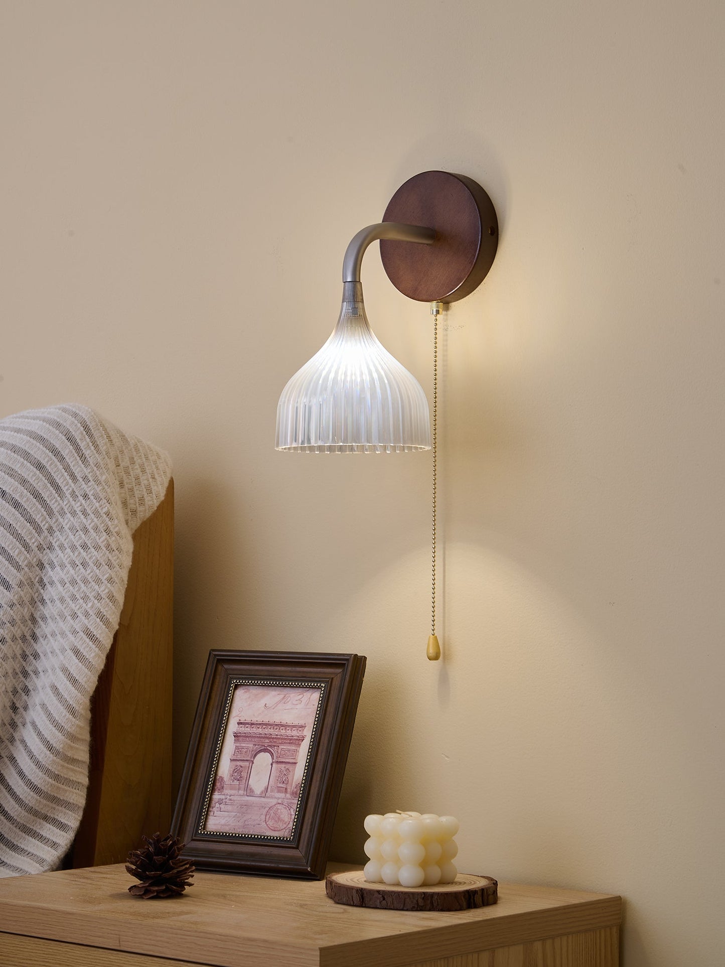 Lucina Wall Lamp