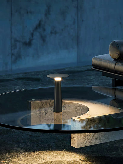 Luma Disk Outdoor Table Light
