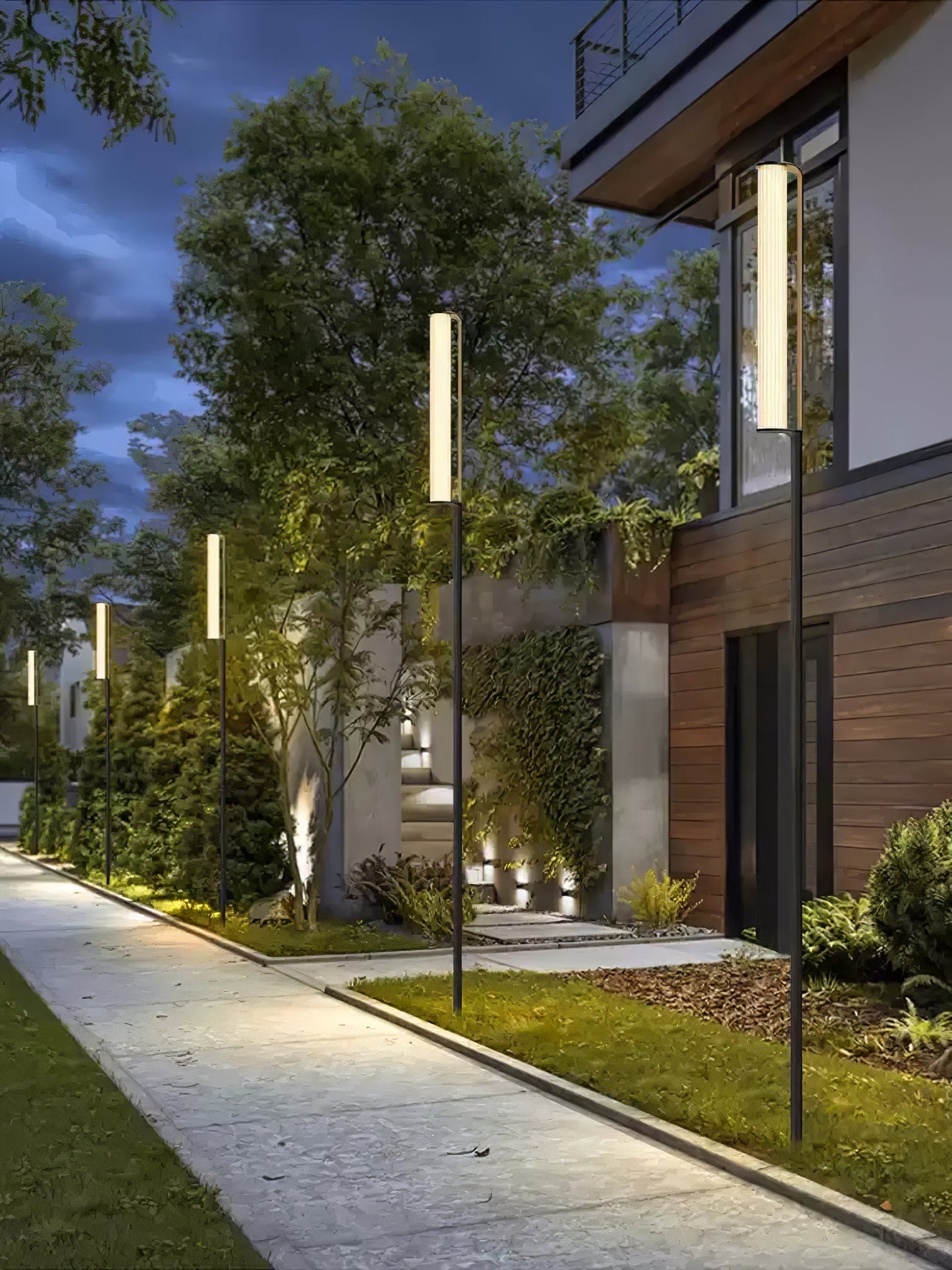 Lumo Arc Outdoor Post Lamp